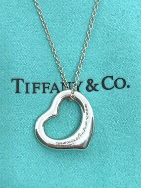 Tiffany & Co. Elsa Peretti 925 Sterling Silver Open Heart Pendant Necklace